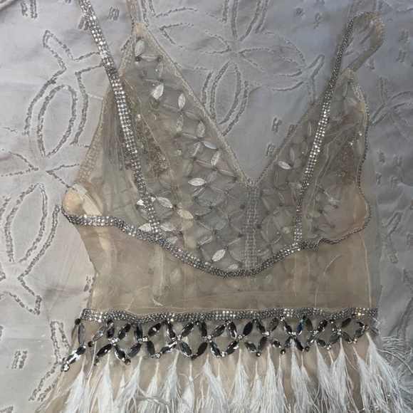 Short Feather Cocktail Backless Spaghetti Crystal Beads Mini Evening Gown - Picture 14 of 14